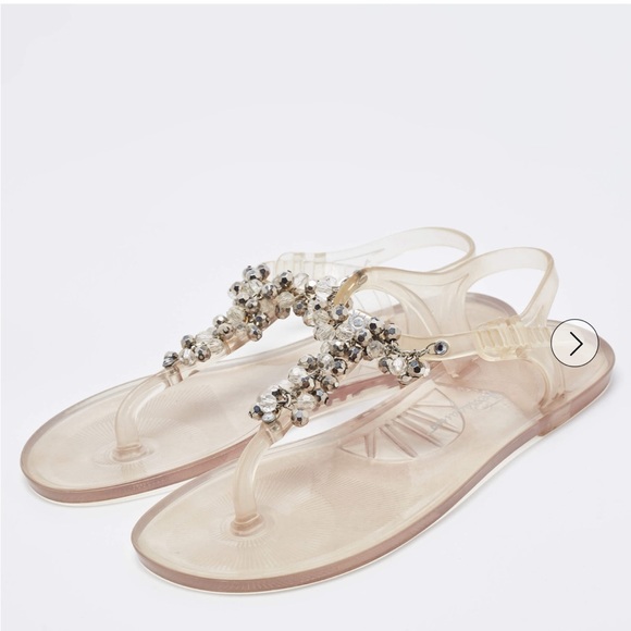 Authentic Ferragamo transparent sandals/flats - Picture 2 of 7